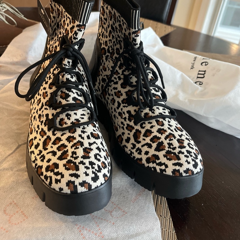 bernie mev. Venus Leopard Print Lace Up Boots new without box. US 7